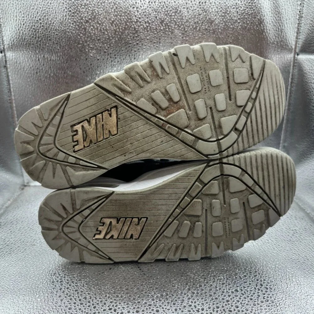 Size 4Y Nike Air Youth Black Grey Mod Top Basketball Sneakers‎ DX3764-001